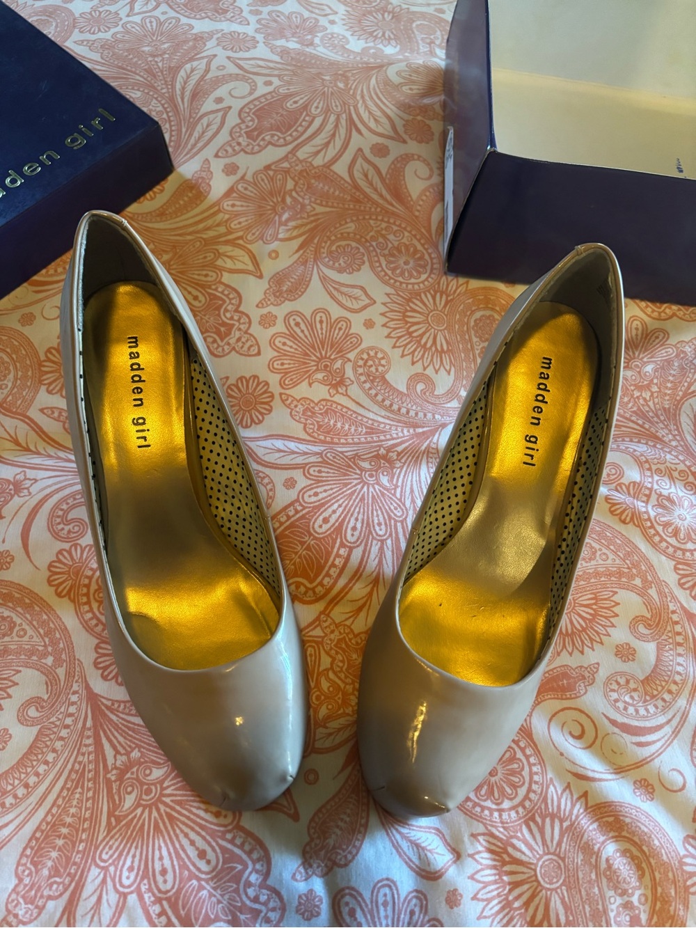 Madden Girl Nude Patent Round-Toe Heels with Gold Insole